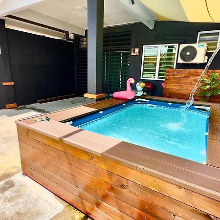 Eisya Guest House Perlis With Pool Musllm Only Arau Luaran gambar