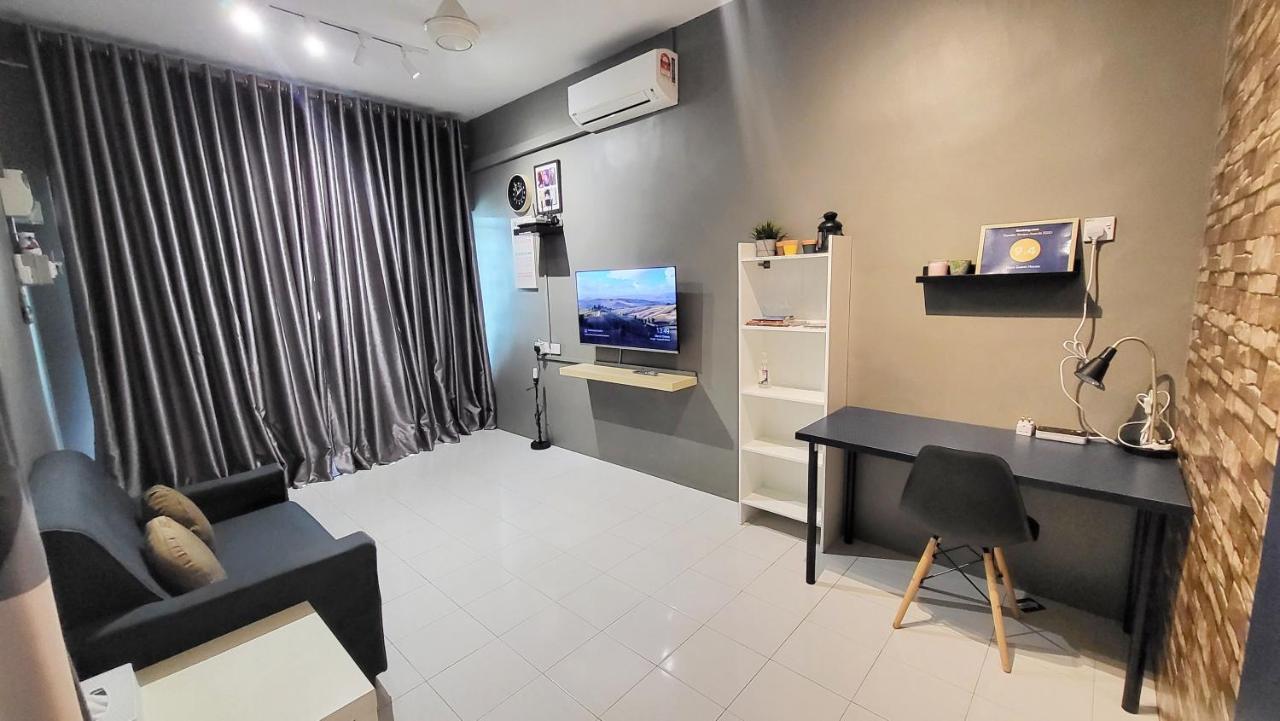 Eisya Guest House Perlis With Pool Musllm Only Arau Luaran gambar