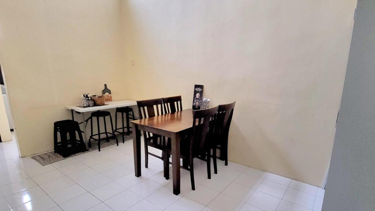 Eisya Guest House Perlis With Pool Musllm Only Arau Luaran gambar